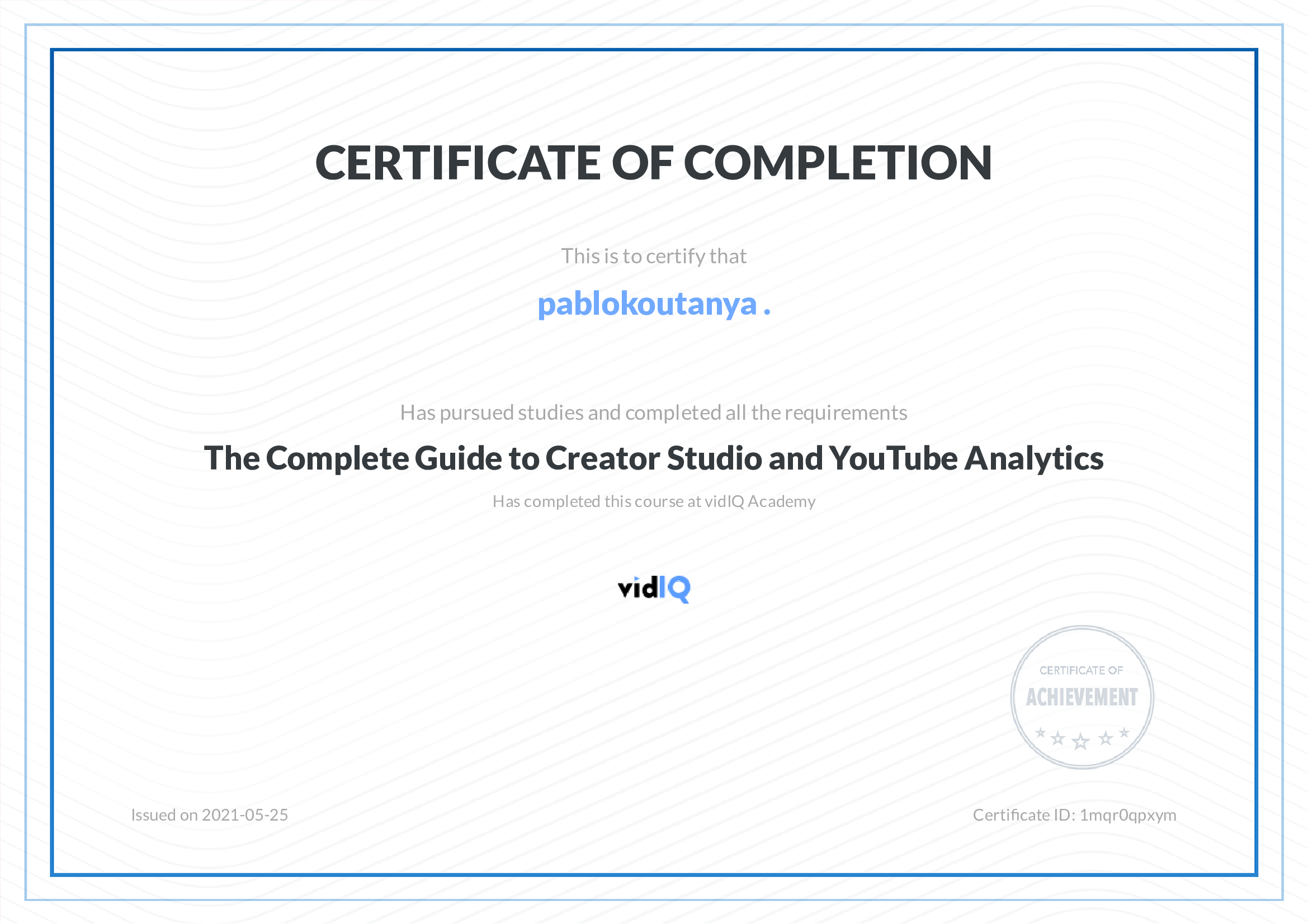 Creator Studio y Analítica de YouTube